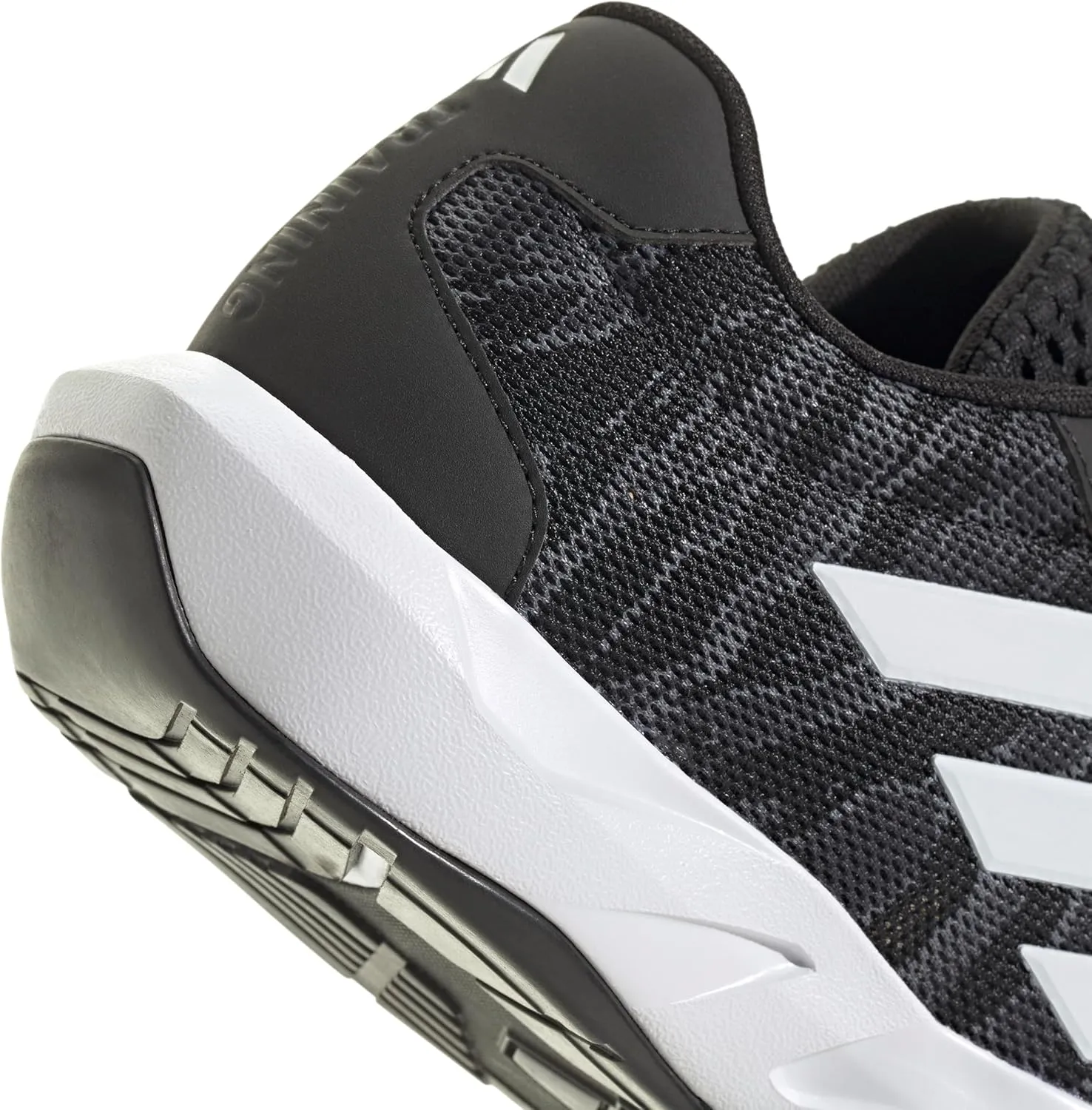 adidas Men's Amplimove Training Sneaker