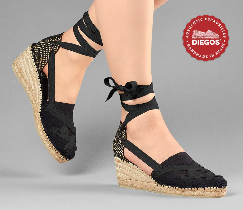 Alpargatas clásicas con cordones y cuña alta Lola totalmente negras