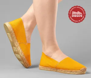 Alpargatas ámbar dorado