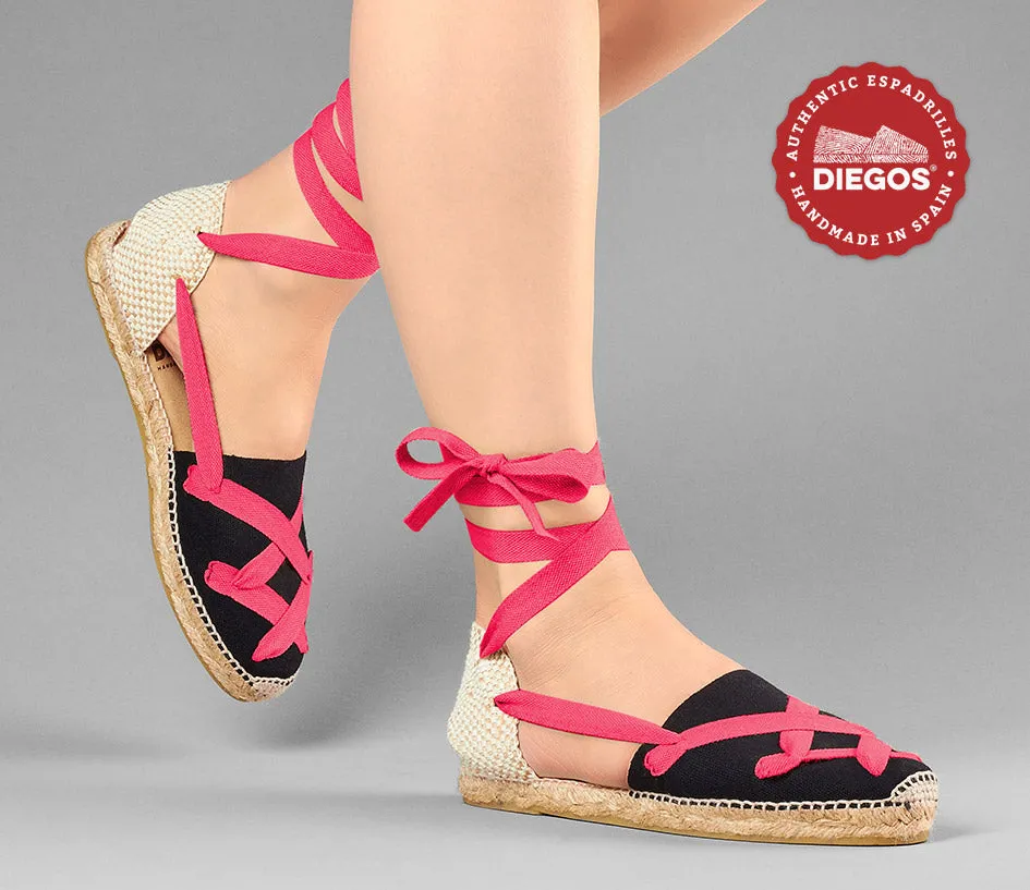 Alpargatas planas Lola clásicas cordones negras