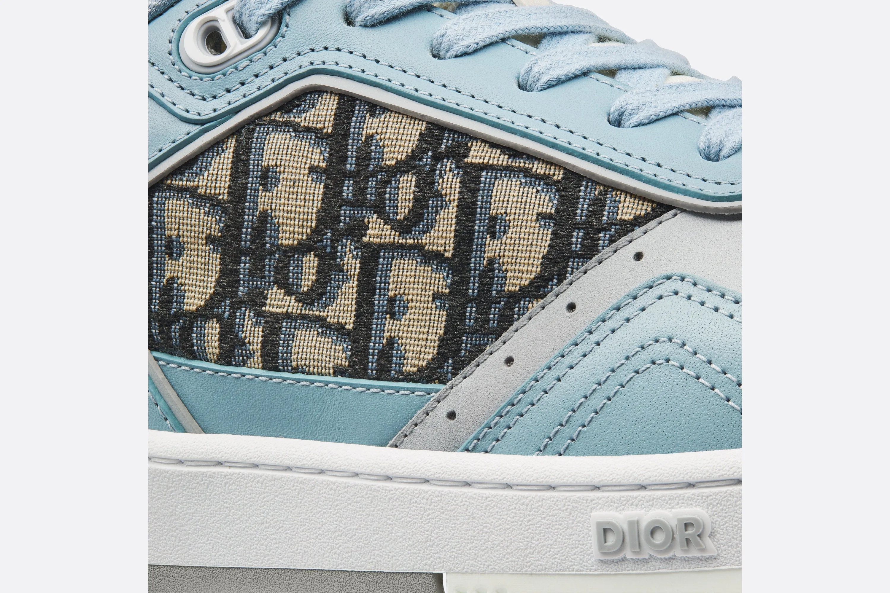 B27 Low-Top Sneaker • Light Blue and Cream Smooth Calfskin with Beige and Black Dior Oblique Jacquard