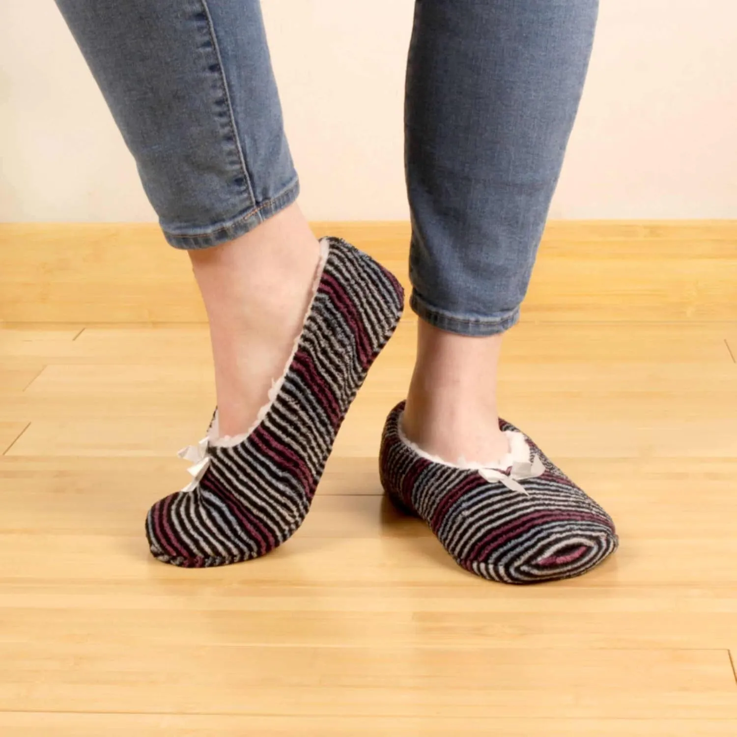 BambooMN Adult Women's Super Soft Warm Cozy Fuzzy Furry Slippers Non-Slip Lined Socks