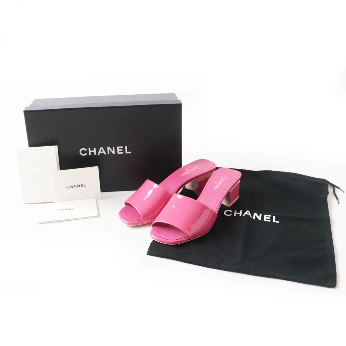 CHANEL Sandals Patent leather Dark pink x light pink 36