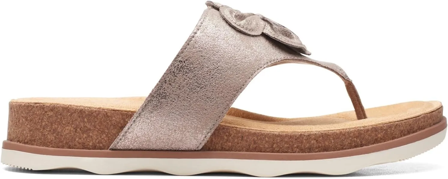 Clarks Women's Brynn Style Flat Sandal
