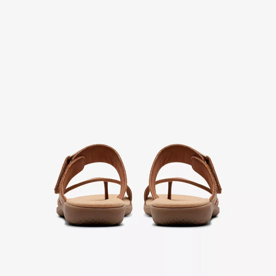 Clarks Women's Elizabelle Way Tan Leather 26177930