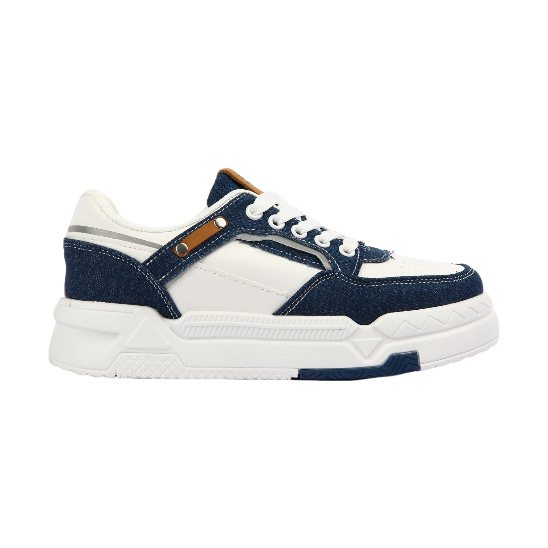 Comfortable Lace-up Sneakers