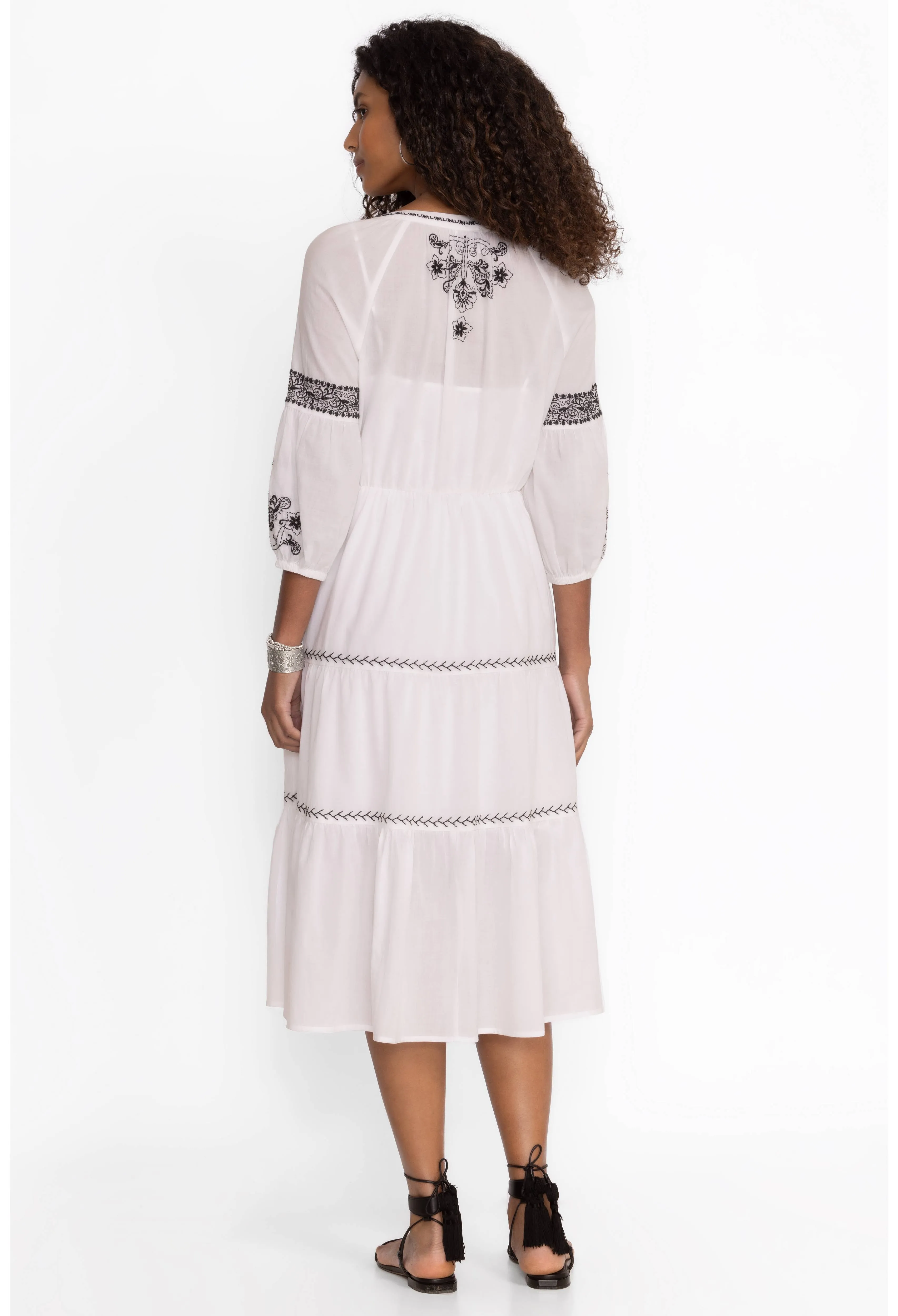 Dress Irenie Tiered - Cam Midi Ready-made selection Trend-setting