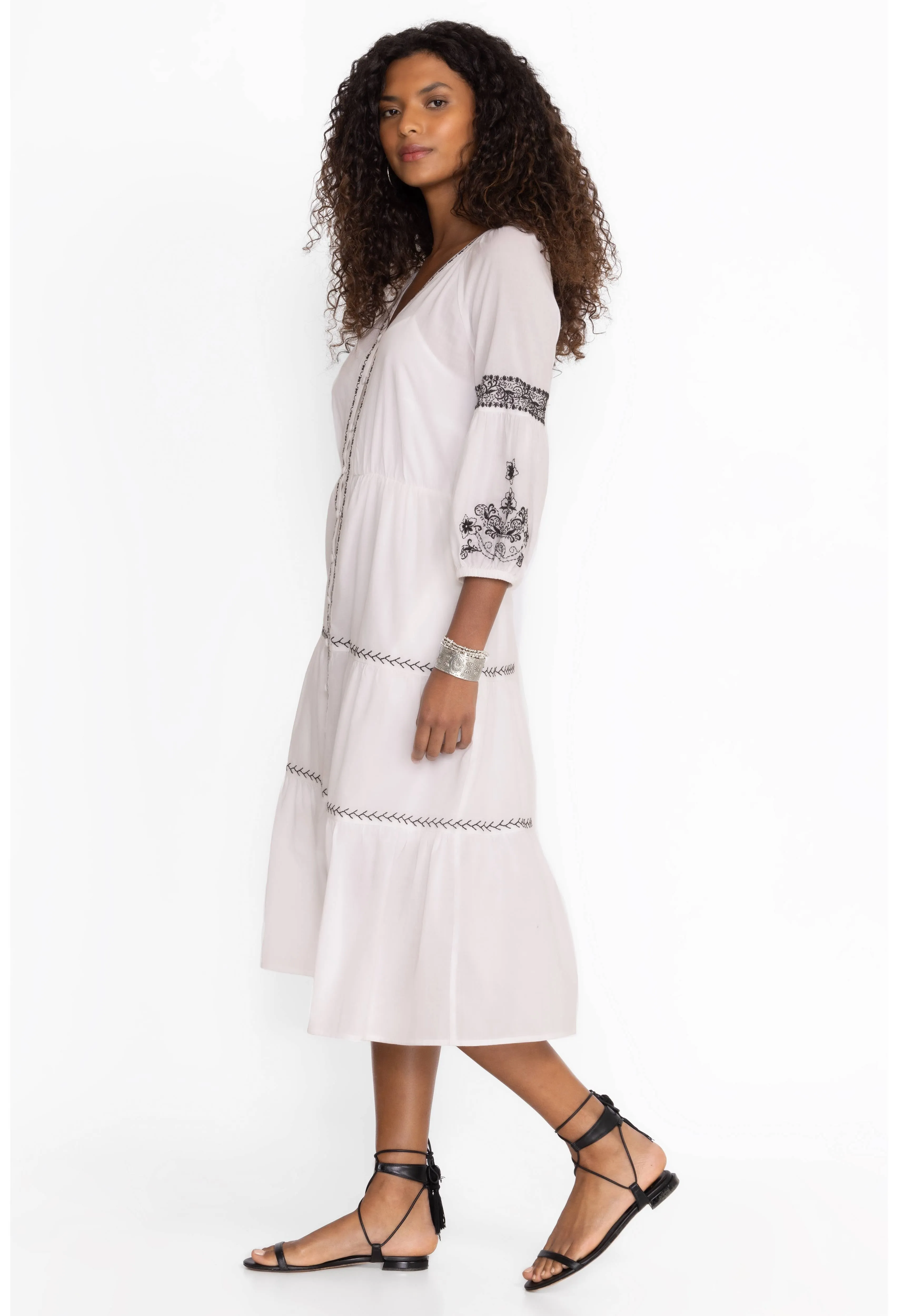 Dress Irenie Tiered - Cam Midi Ready-made selection Trend-setting