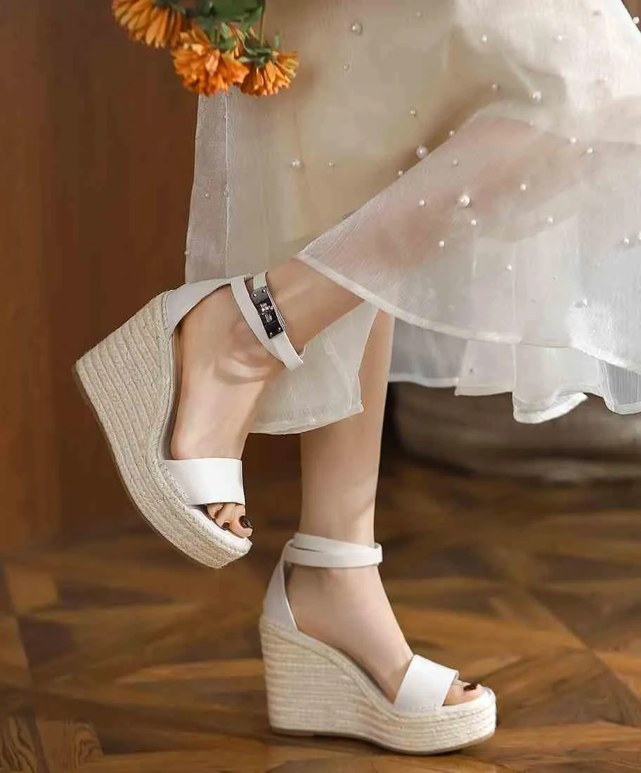 Espadrille Wedge Sandals for Women, Platform Ankle Strap with adjustable Buckle Round Open Toe Summer Shoes