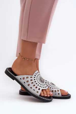 Fashion-Forward Comfortable & Chic Flip-Flops