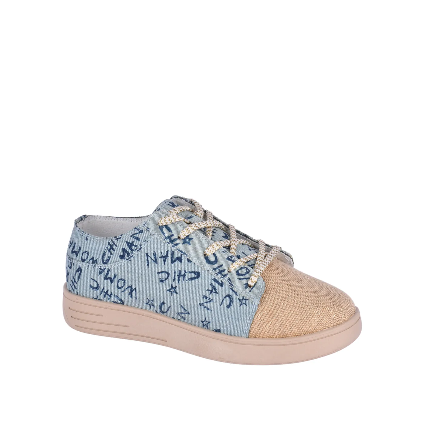 Fashionable Sneaker with Trims