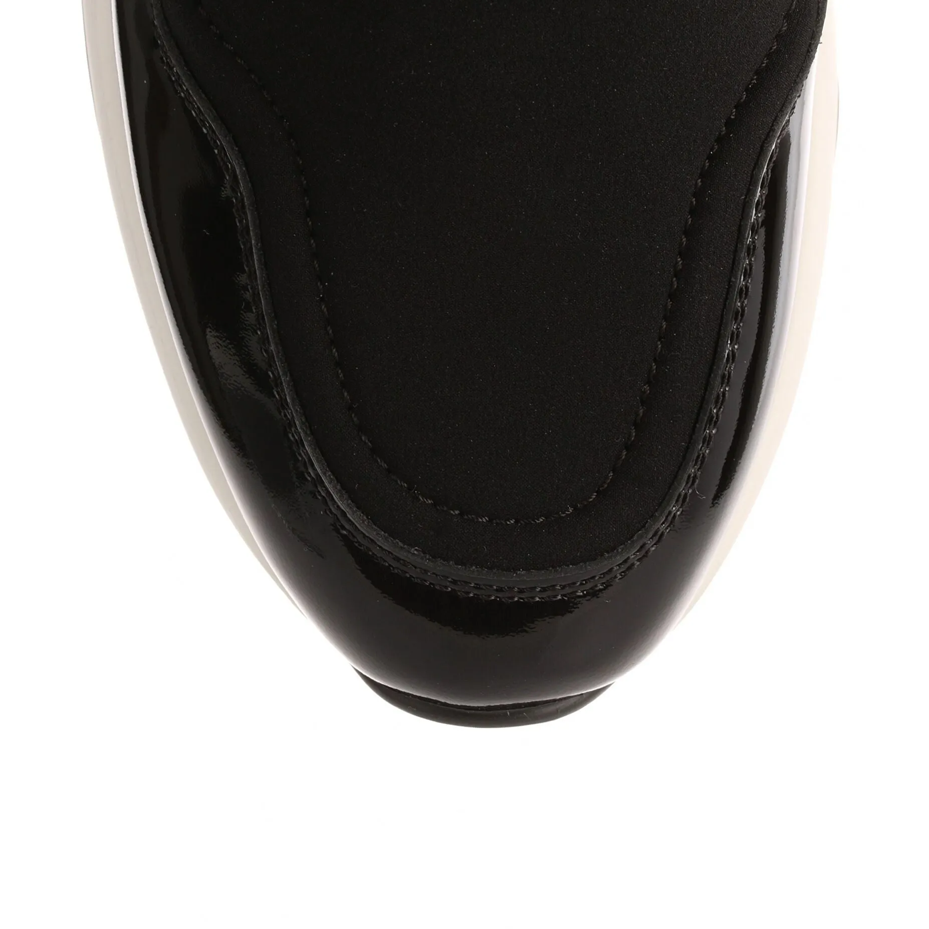 Giolly black fabric and patent leather sneaker