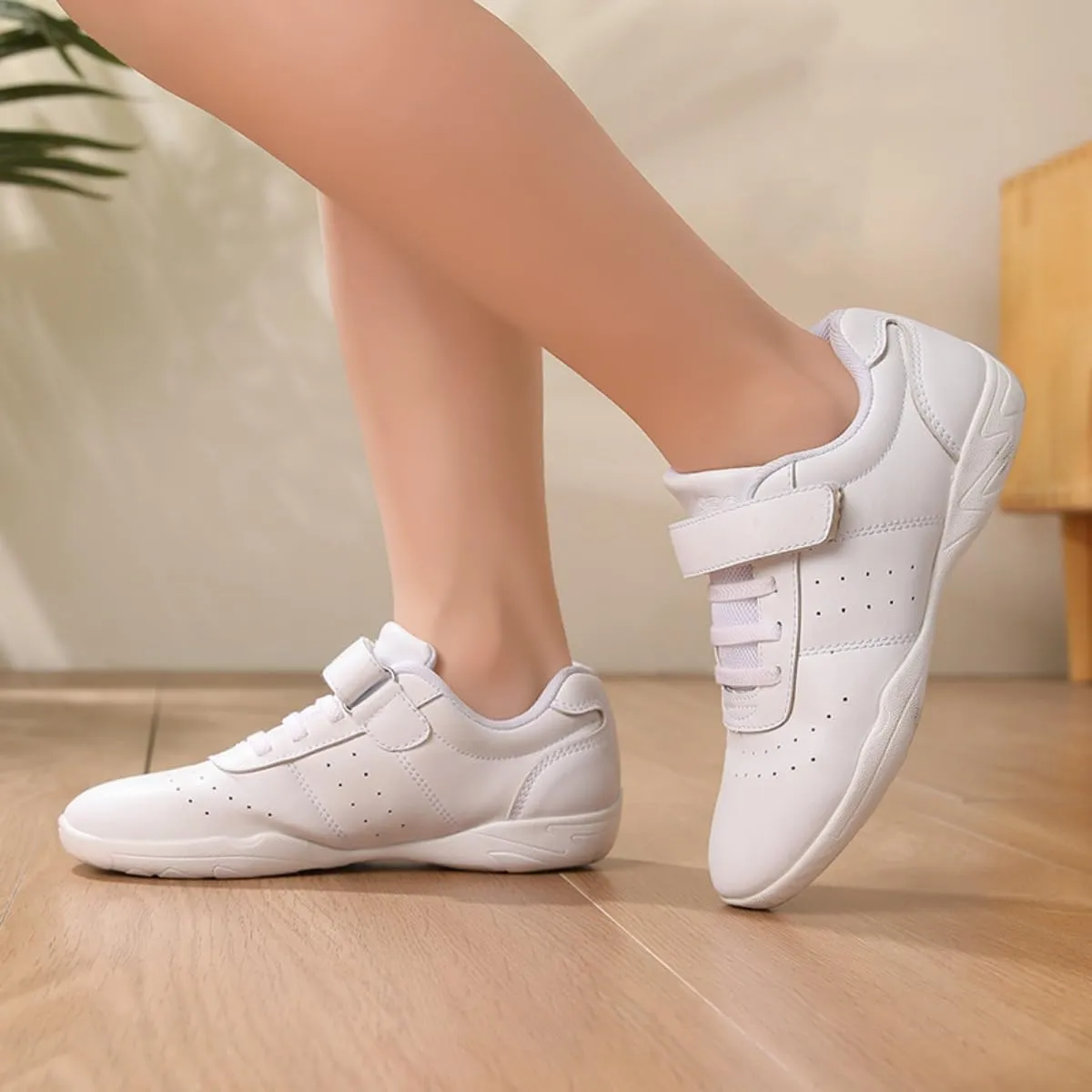 Girl & Youth White Soft Aerobics Shoes Cheerleading Sport Dance Shoes Training Cheer Shoes