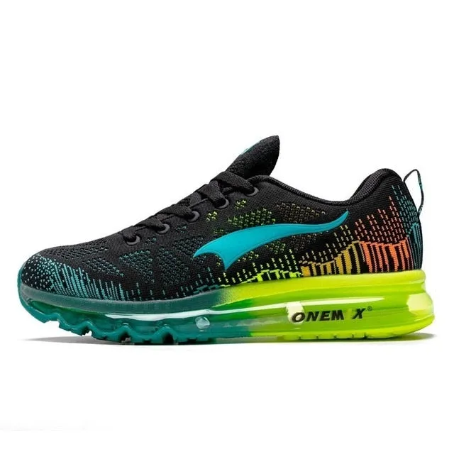 Light Unisex Sneaker