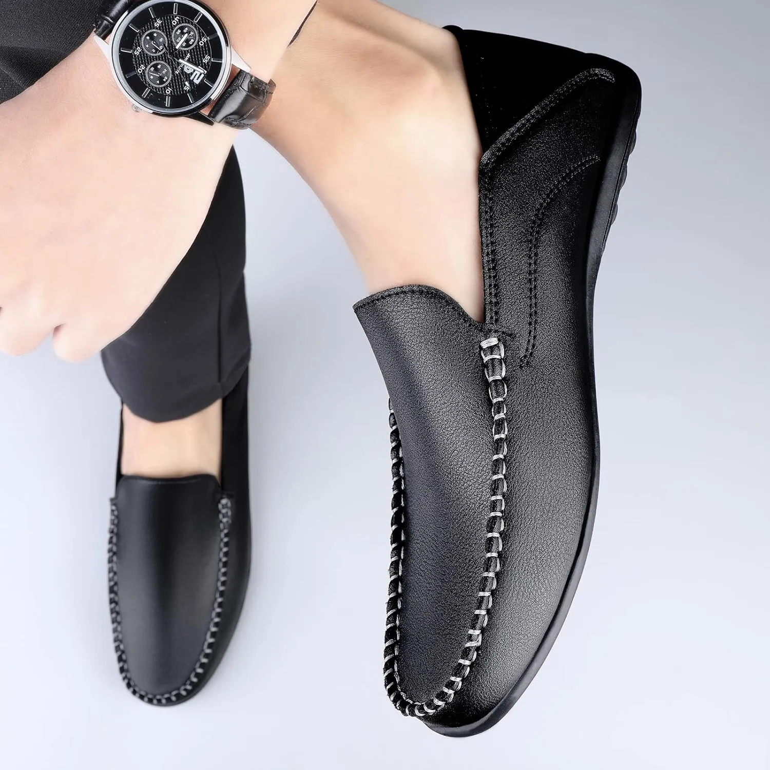 Men's Vintage Hand Stitched Leather Loafers Comfortable Slip On Soft Sole Moccasin Boat Shoes Stylish Casual Driving Walking Dress Flats for Business