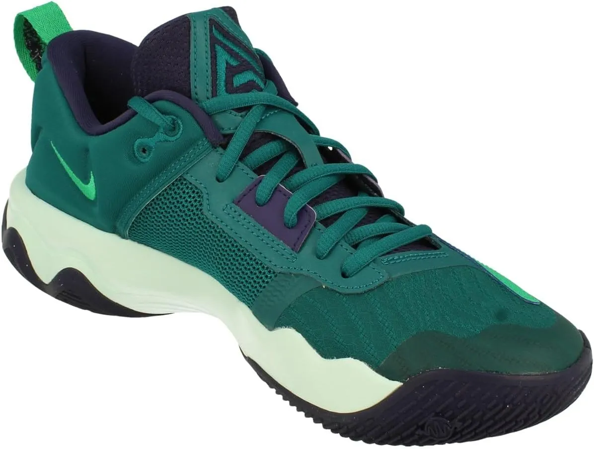 NIKE Men's Sneaker Three Quarters Tall