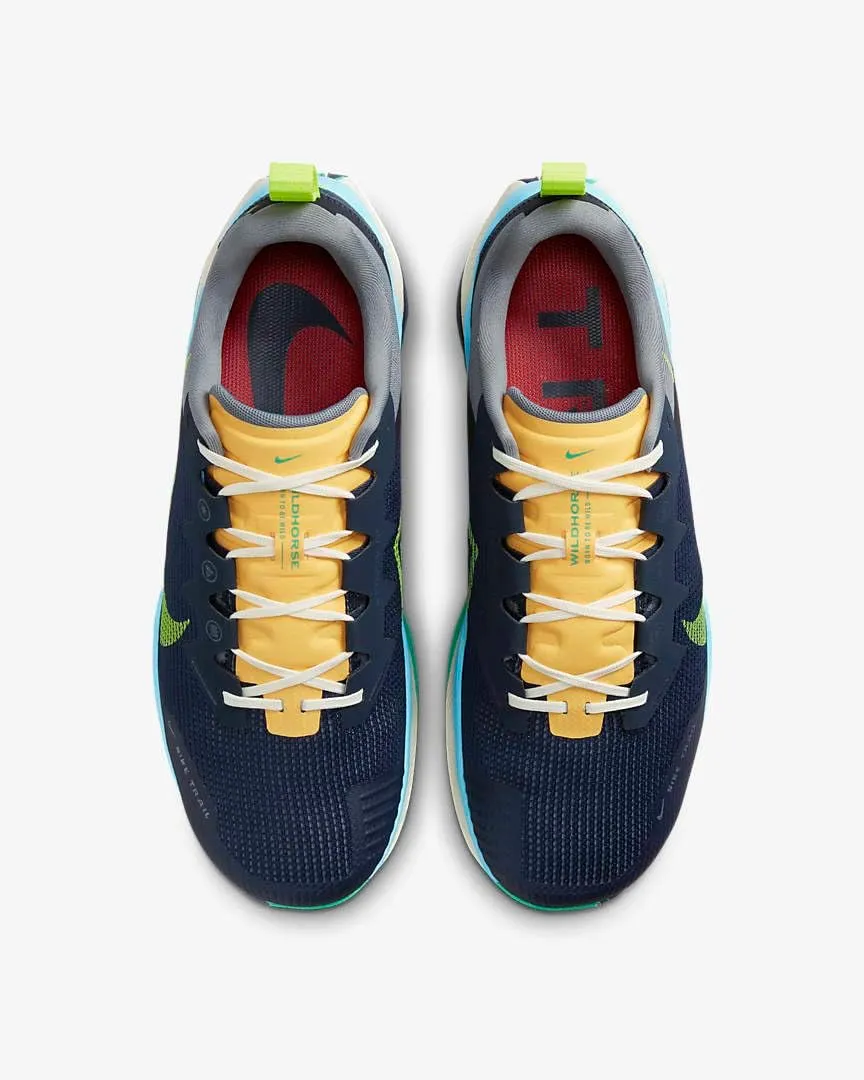 NIKE Men's Stroke Running Shoe