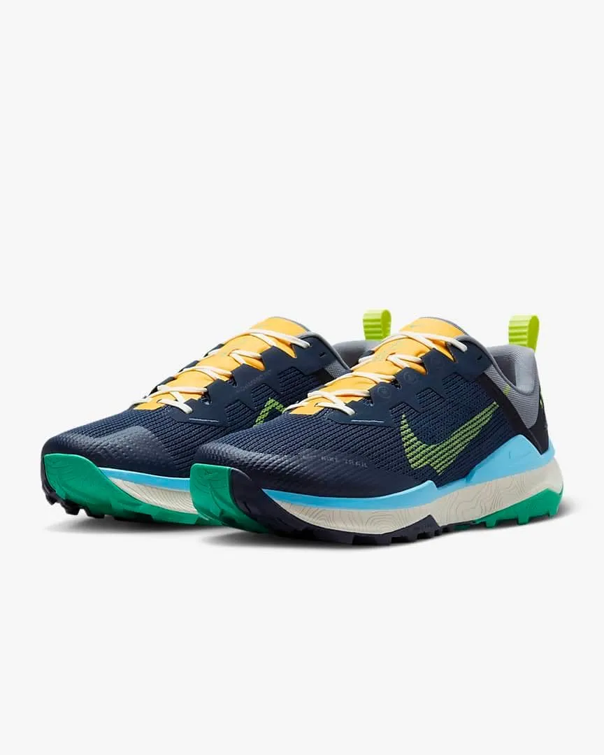 NIKE Men's Stroke Running Shoe