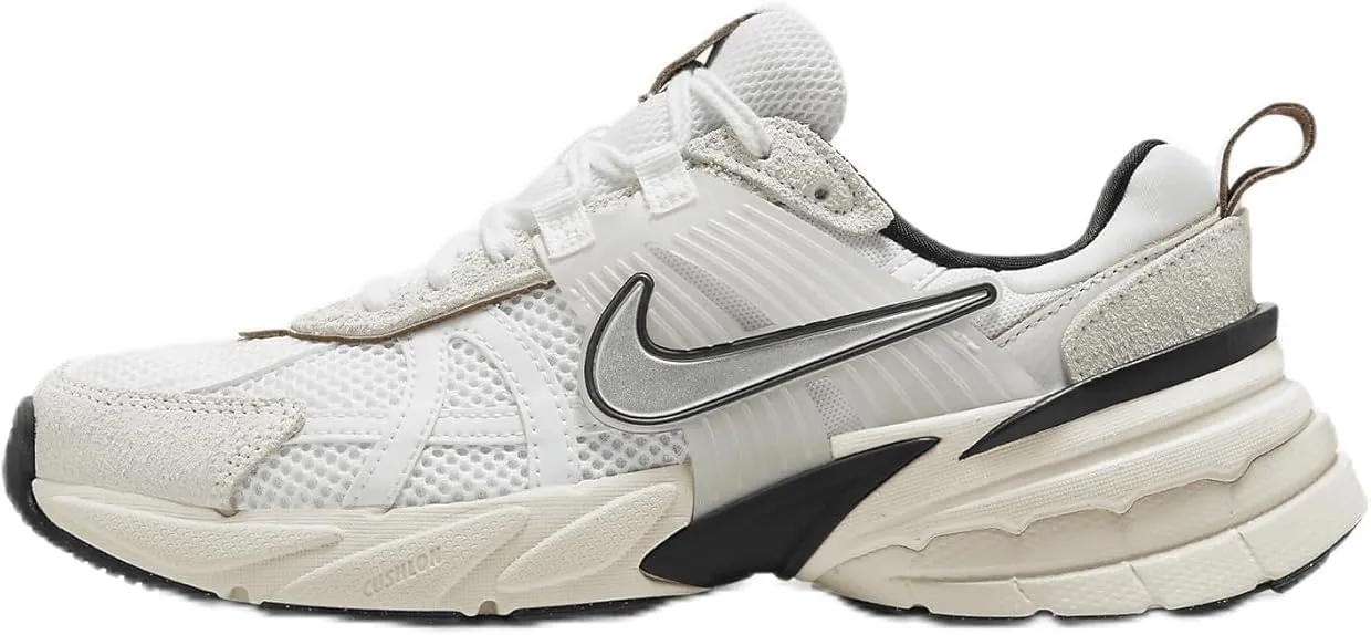 Nike V2K Run Shoes (FN6703-100, Summit White/White/Light Orewood) Size 6