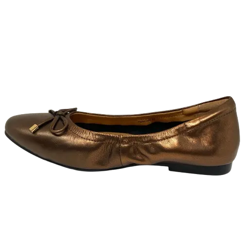 Poncho Ballet -  Bronze