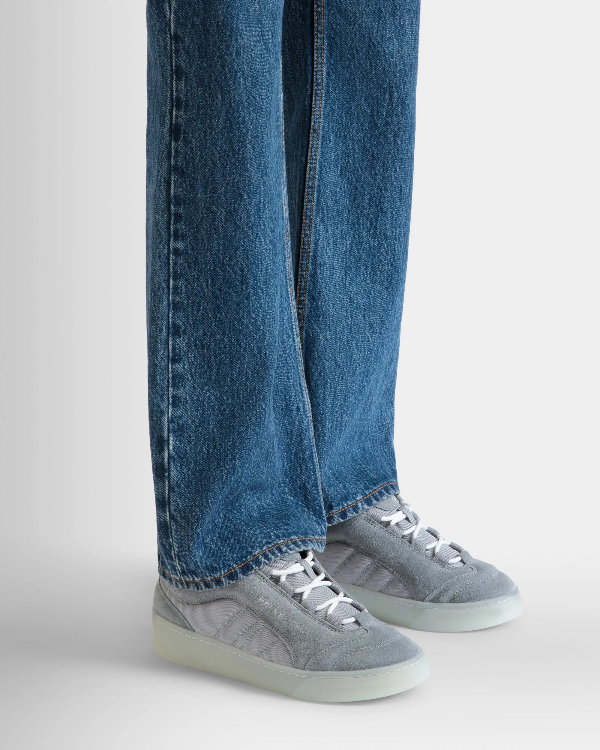 Raise Sneaker in Light Grey Suede Leather and Nylon