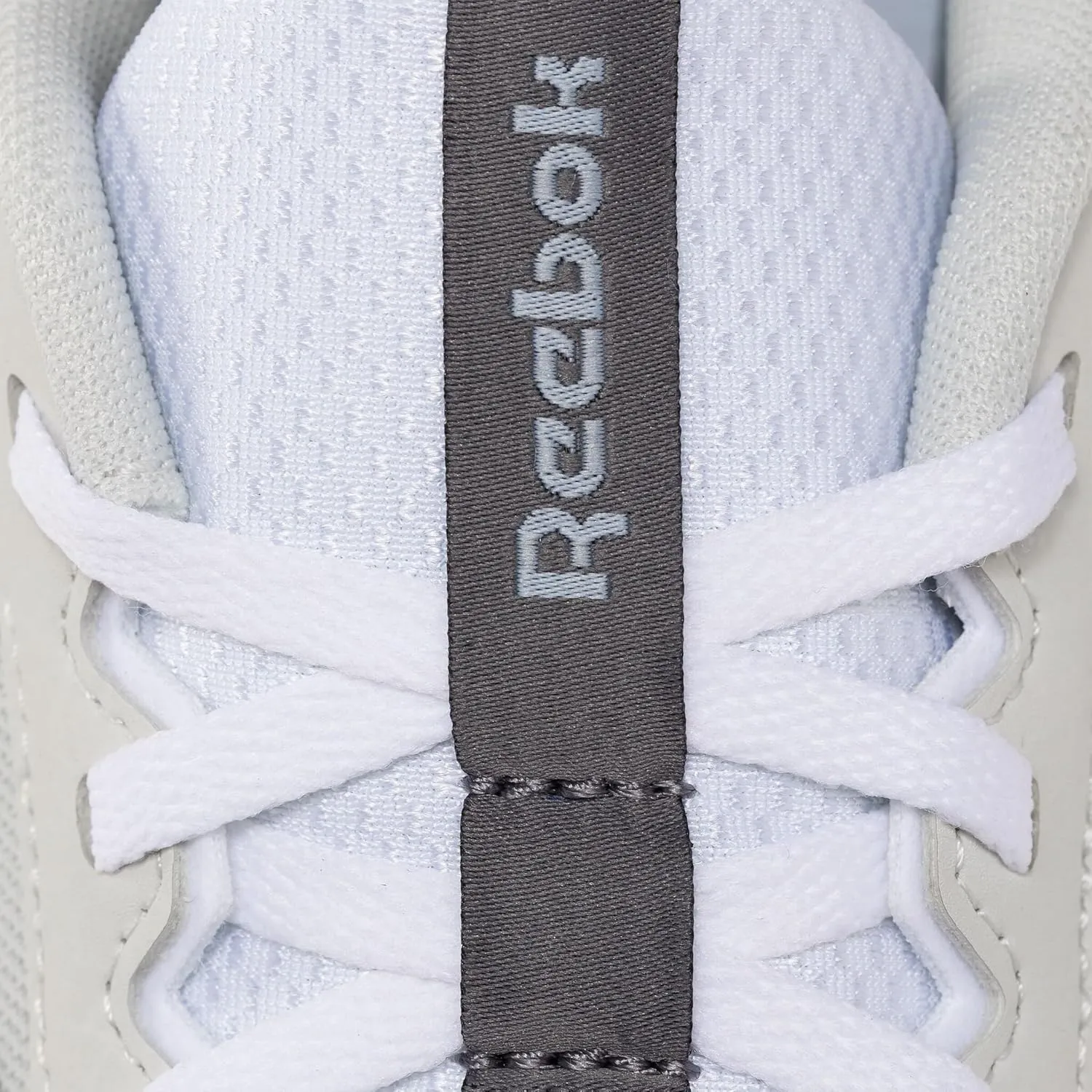 Reebok Men's FLEXAGON Energy TR 4 Sneaker