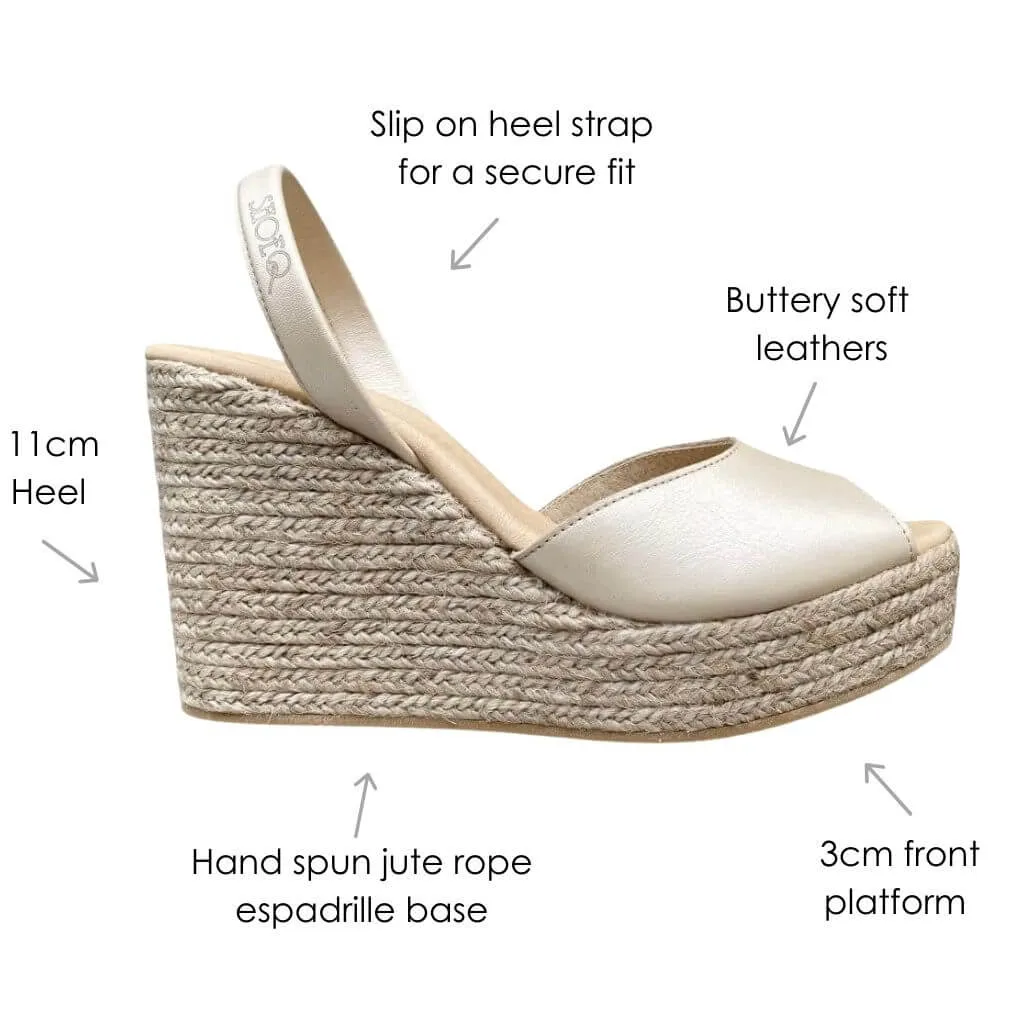 Roxy Wedge ('23 Edit) in Sandstone