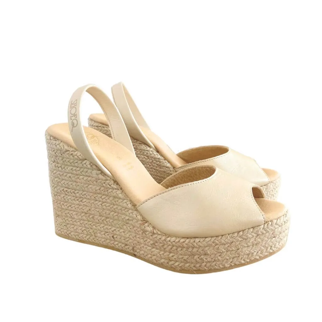 Roxy Wedge ('23 Edit) in Sandstone