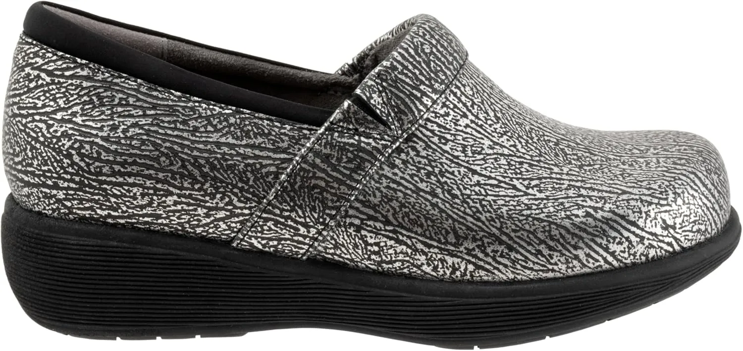 SoftWalk Women's Sonoma Ballet Flat