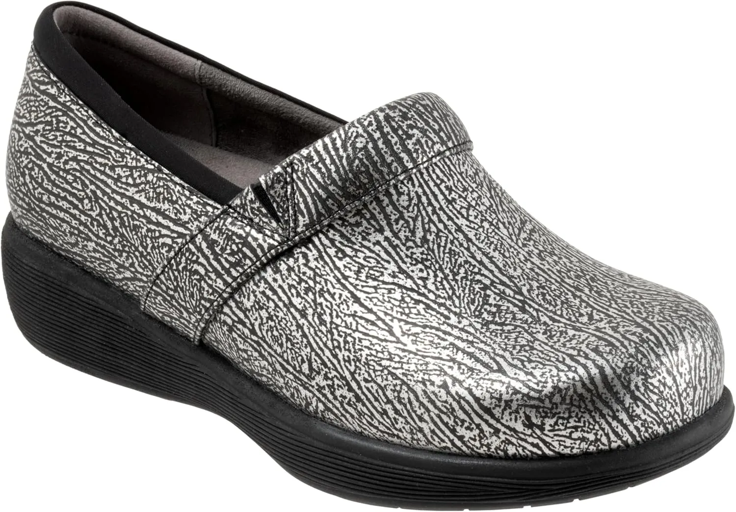SoftWalk Women's Sonoma Ballet Flat