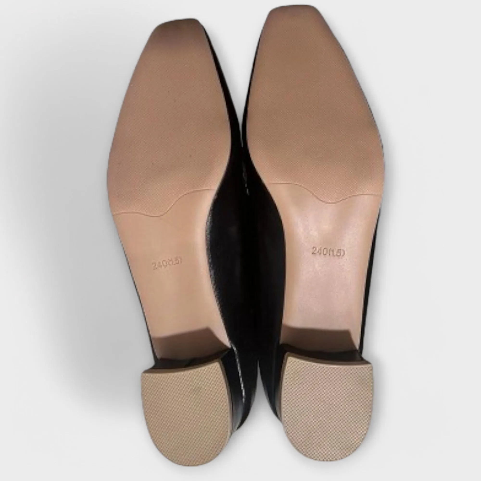 Stylish Global reach  Slipper - Monika