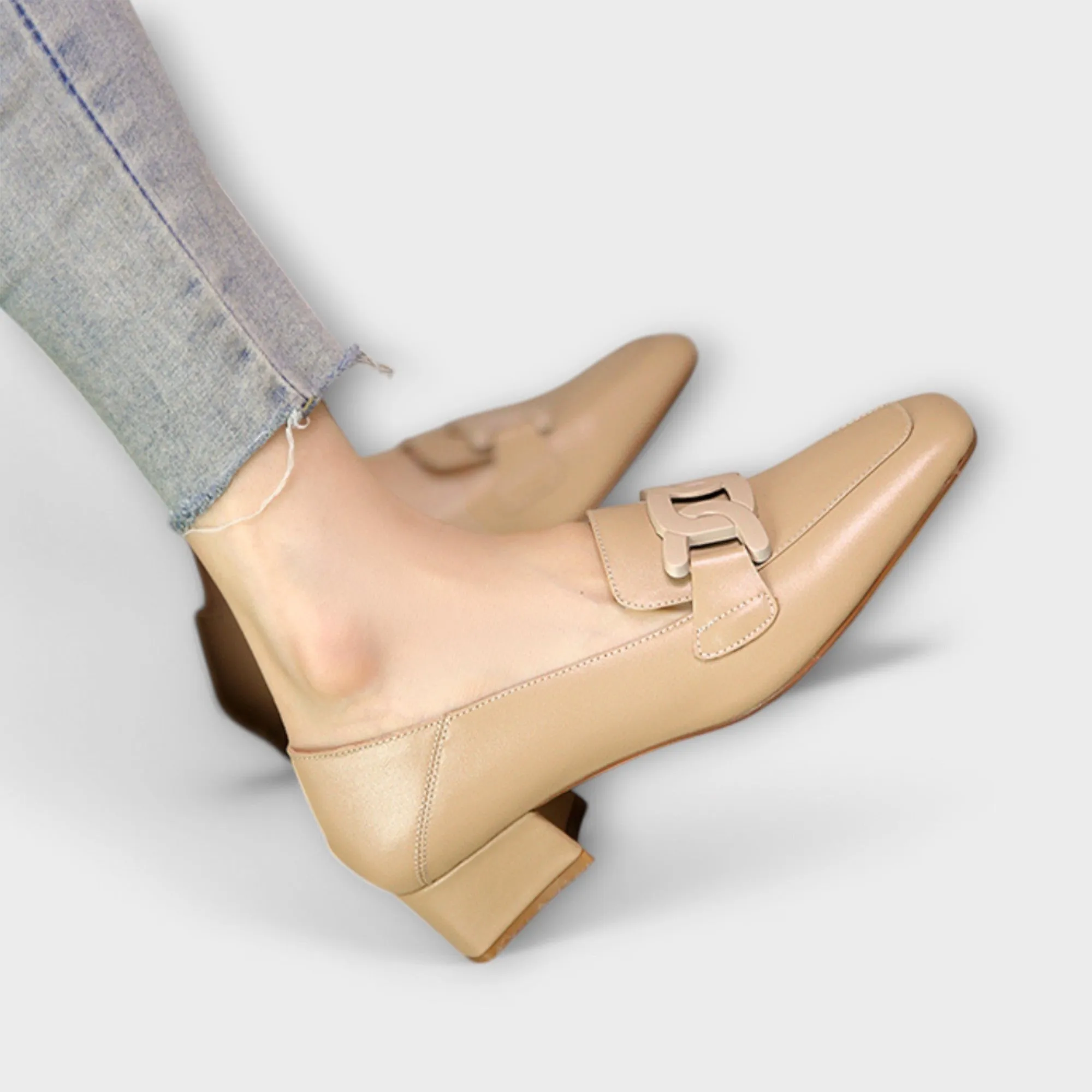 Stylish Global reach  Slipper - Monika