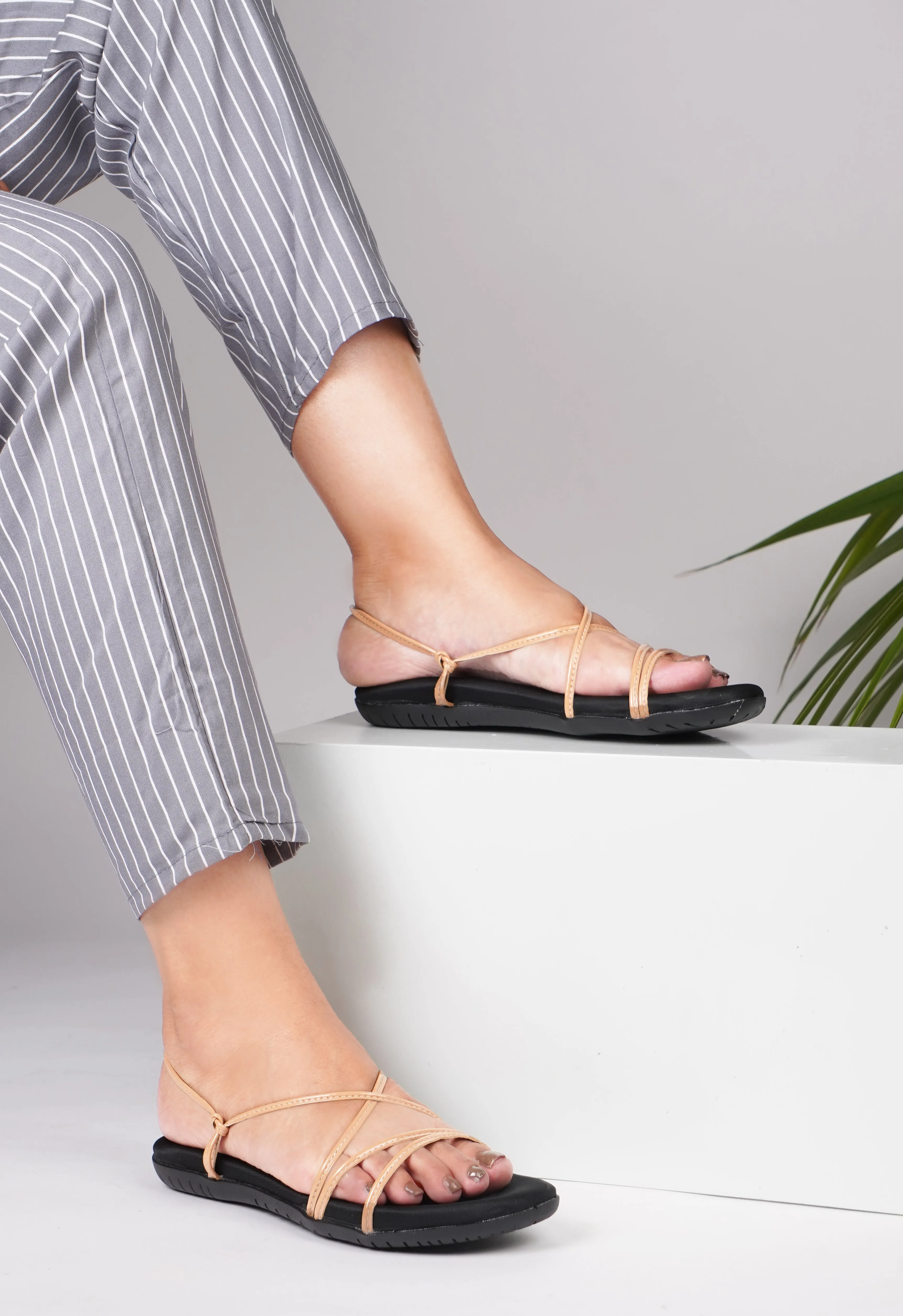 Summer Casual Cross Strappy Comfortable Flat Sandals