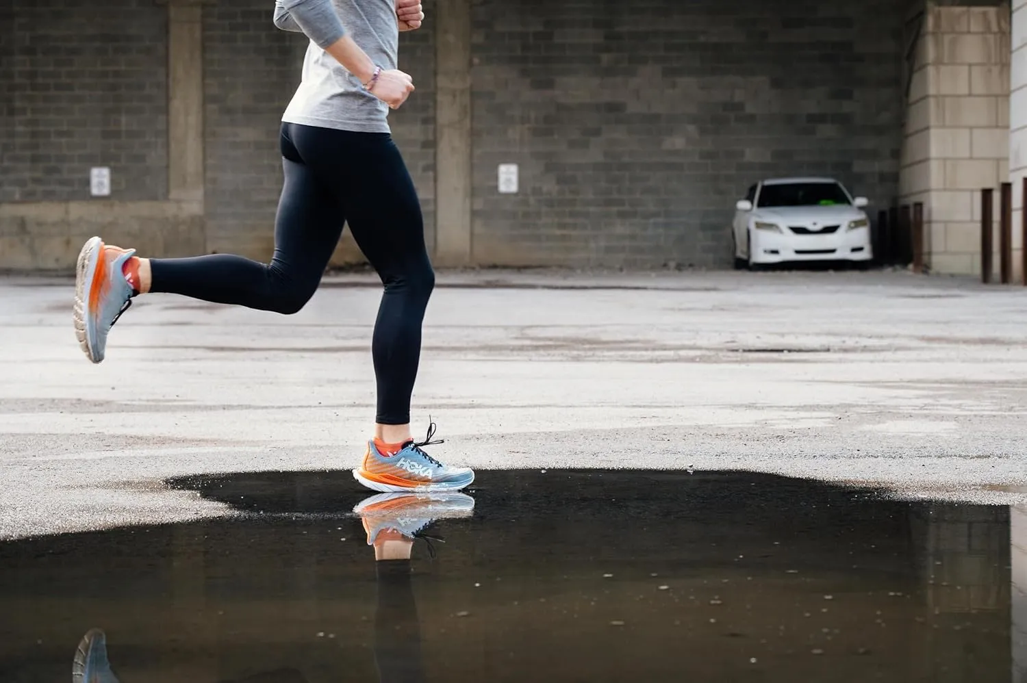Swiftwick- ASPIRE ZERO Running & Cycling Socks
