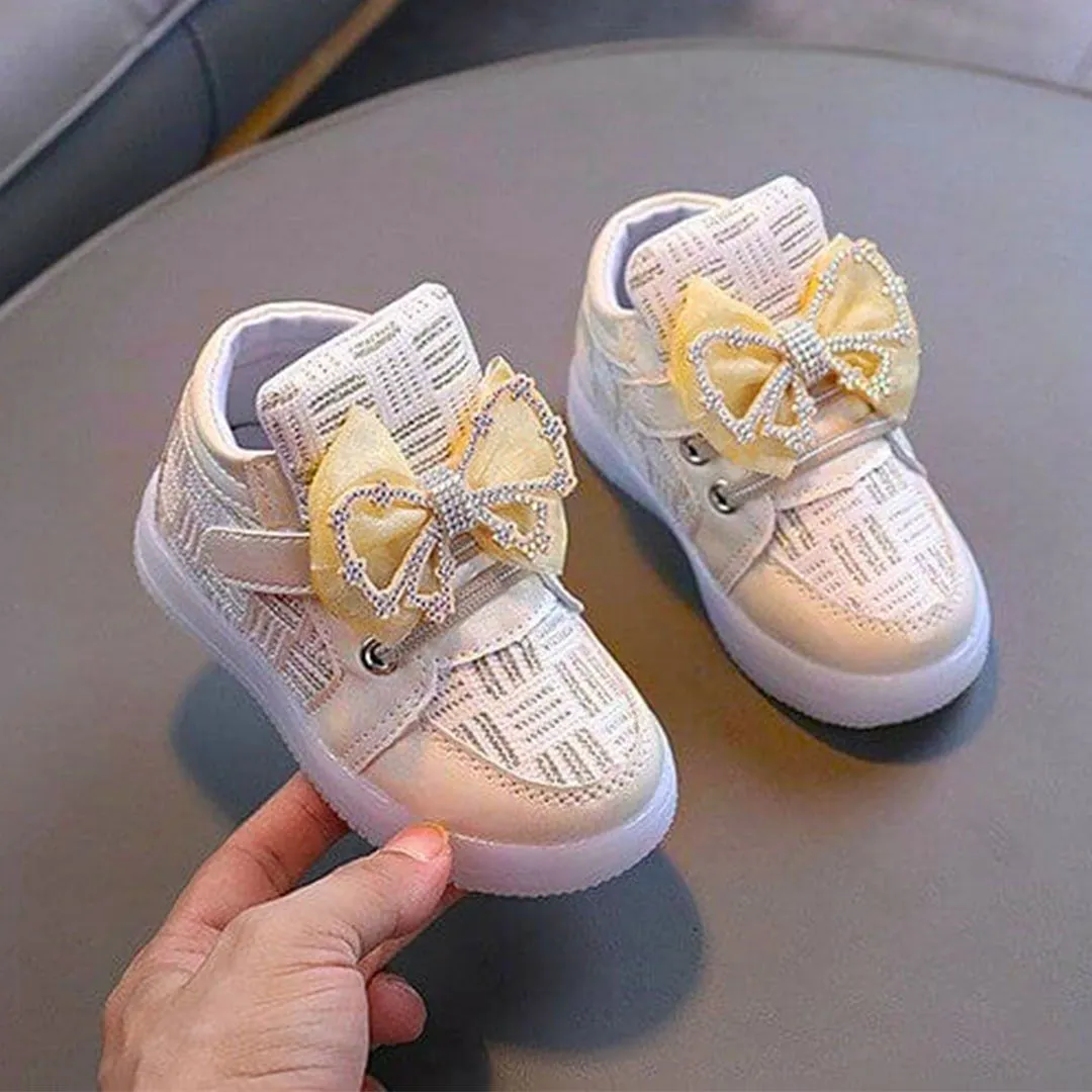 Toddler Girls' LED Light-Up Sneakers with Bowknot - Stylish Gold Shoes for Christmas & Birthdays