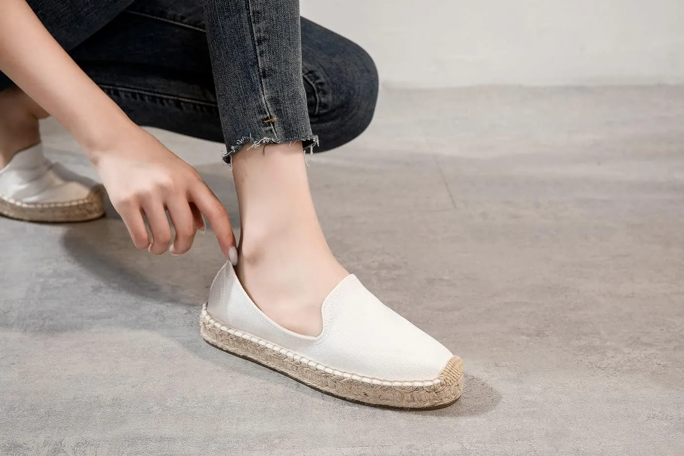 U-lite Women's Classic Slip on Flat Shoes Casual Cap-Toe Platform Simple Espadrille Canvas Loafers