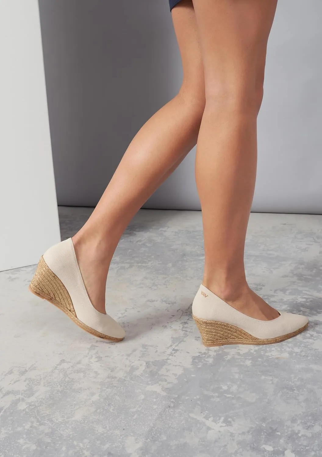 VISCATA Roses Espadrille Canvas Wedges Spain Handmade 2 ½” Heel Woman Wedge Pumps with Organic Cotton Canvas and 100% Natural Jute Midsole for All Occasions: Casual, Work, Party