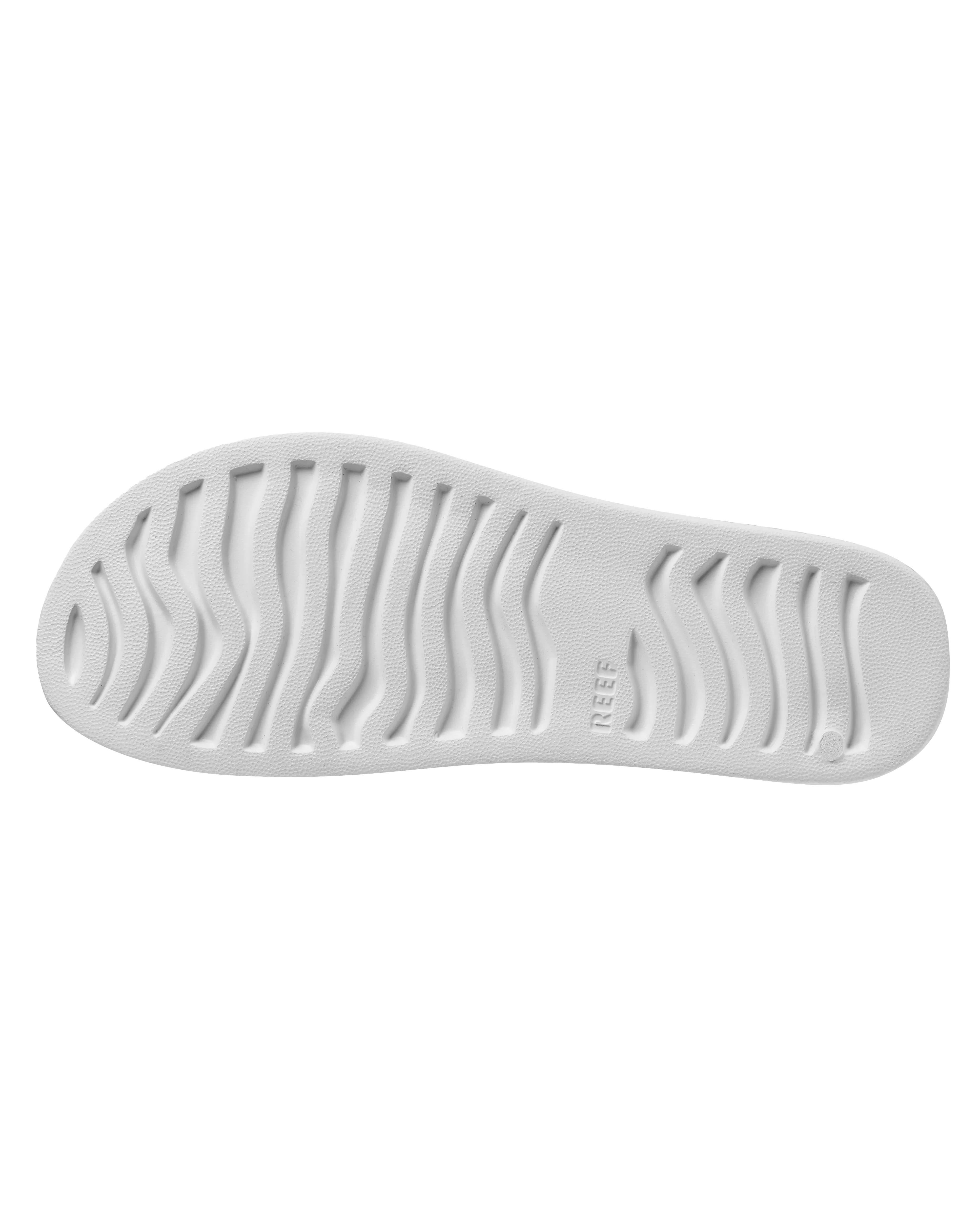 Water Scout Sliders in White