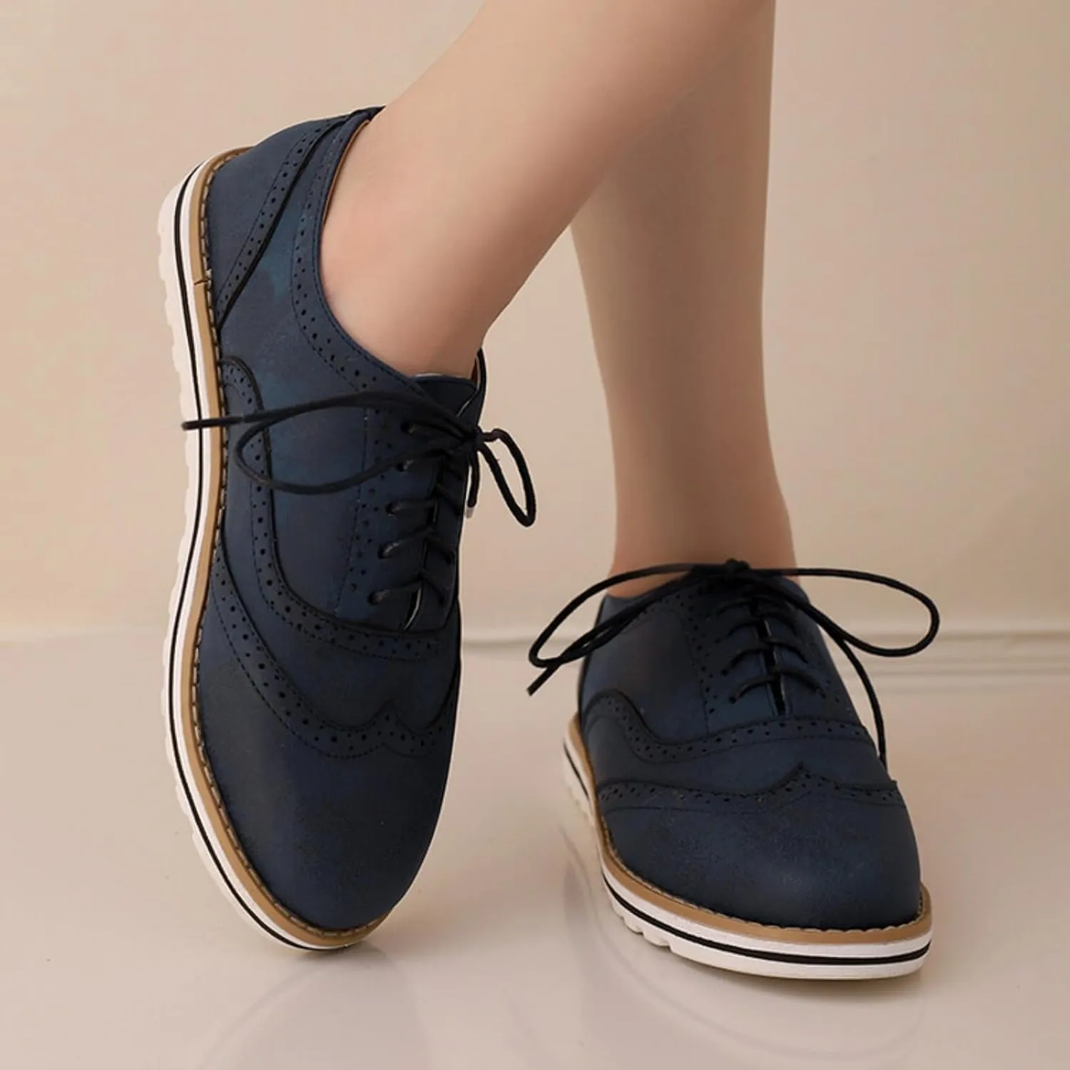 Women's Flats Lace-Up Oxfords Shoes Round Toe Low Platform Wingtip Brogues Classic Comfortable Derby Saddle Pumps