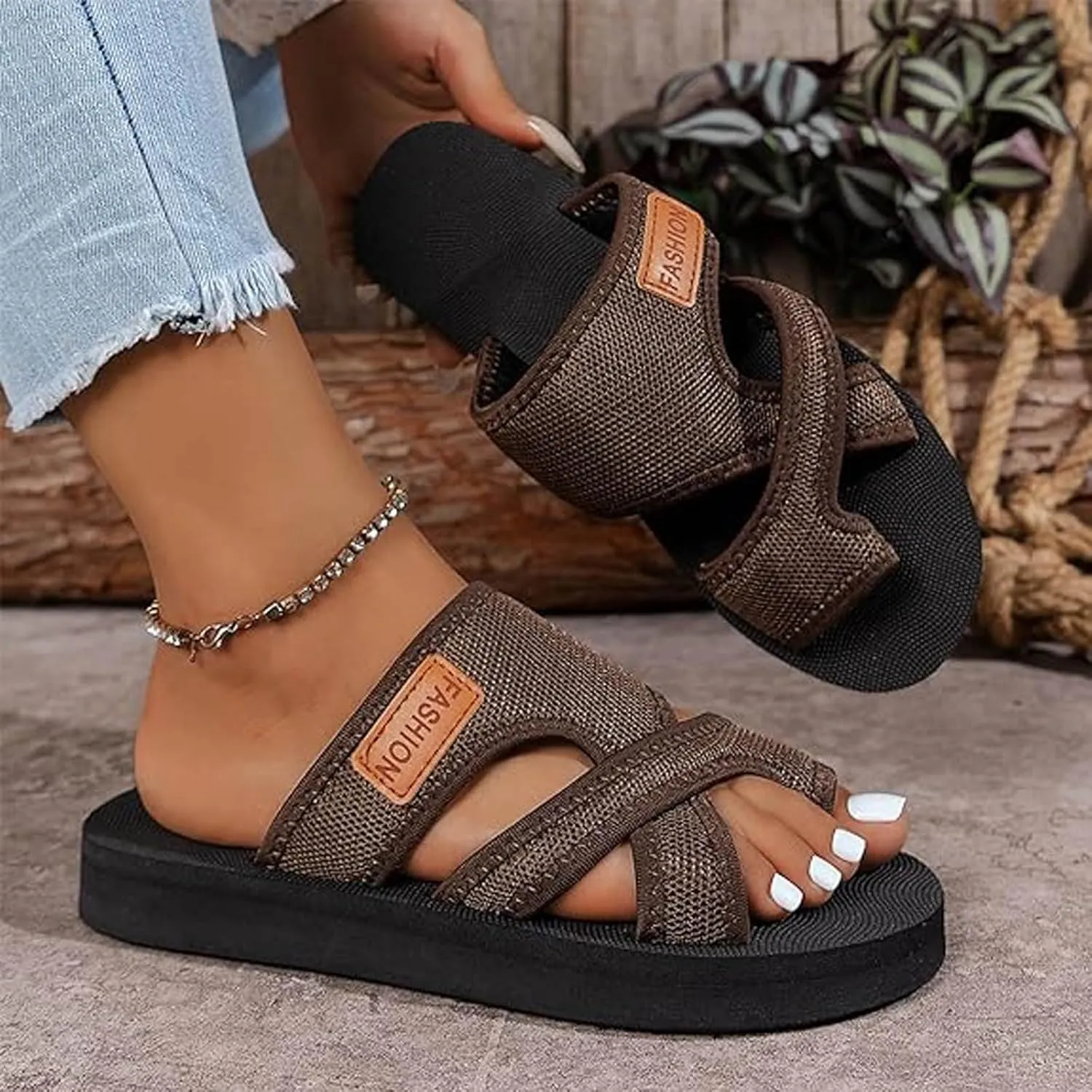 ZSpzx Women's Flat Sandals,Orthopedic Split Toe Slides for Women,Open Toe X-Band Dressy Summer Hollow Mesh Slides Comfortable Arch Support Non-Slip Soft Sole Comfortable Beach Walking Sandals